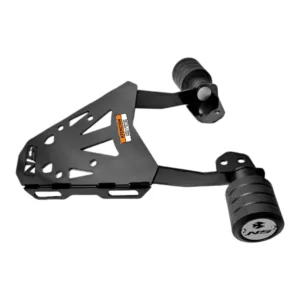 Parrilla Trasera NS200 - Vista Lateral con Protectores