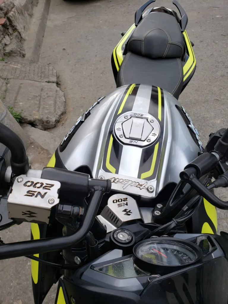 Kit Protectores NS200 - Tanque, Tablero y Depósitos