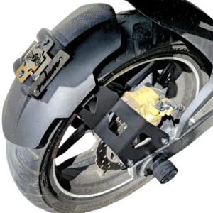 Guardabarros Trasero NS200 - Hugger Negro con Placas Pulsar