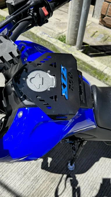 PARRILLA TANQUE XTZ 250